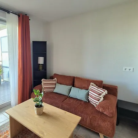 Apartmán T2 Lumineux Avec Terrasse Vue Zenith - Parking Inclus