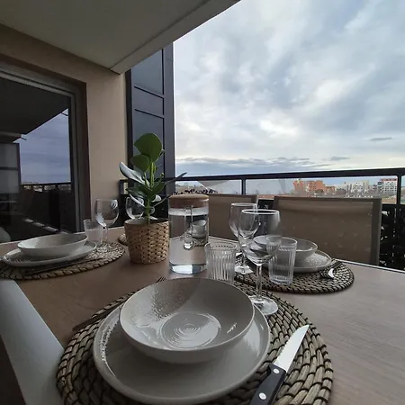 T2 Lumineux Avec Terrasse Vue Zenith - Parking Inclus *