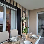 T2 Lumineux Avec Terrasse Vue Zenith - Parking Inclus